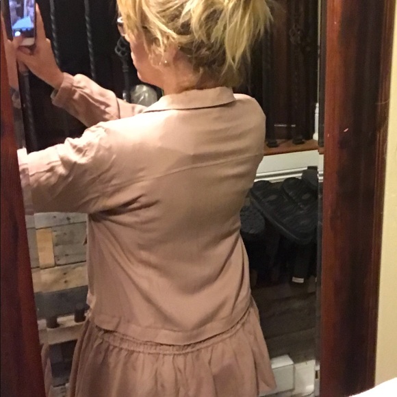 Lightweight Spring Ruffle Jacket 100%Rayon - Picture 4 of 6